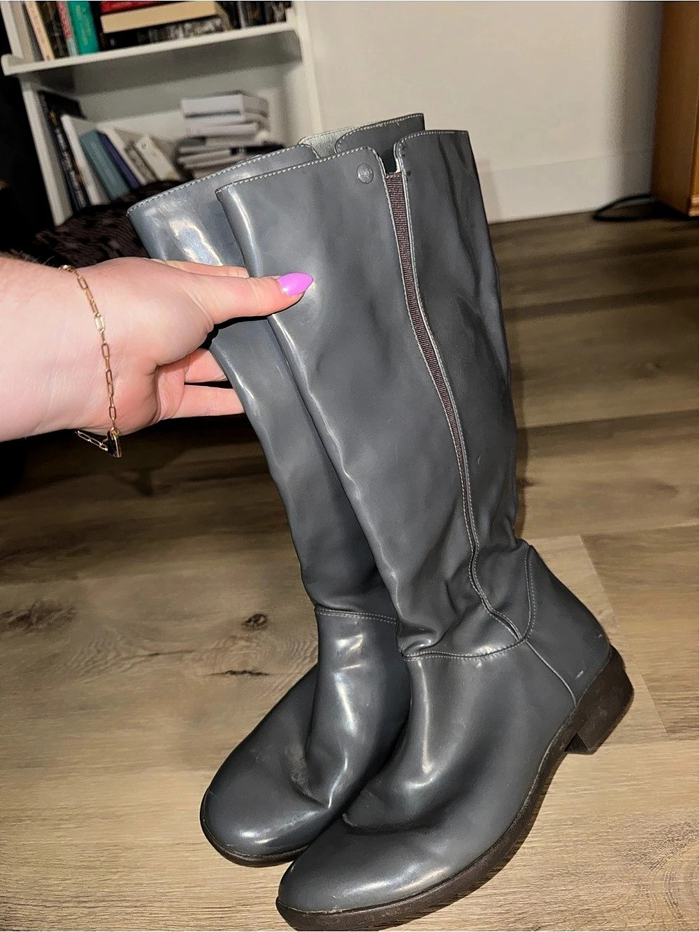 UGG Tall Leather Boots in Gray US 9
